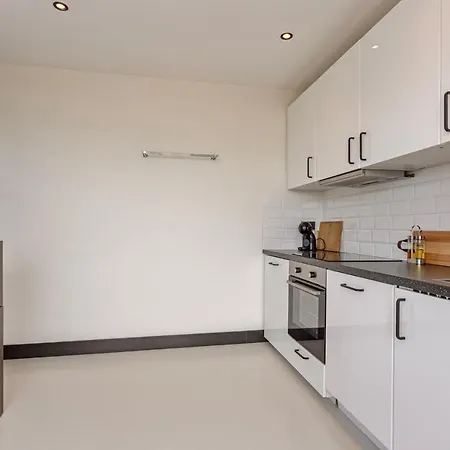 Historical Canal View Penthouse Center *